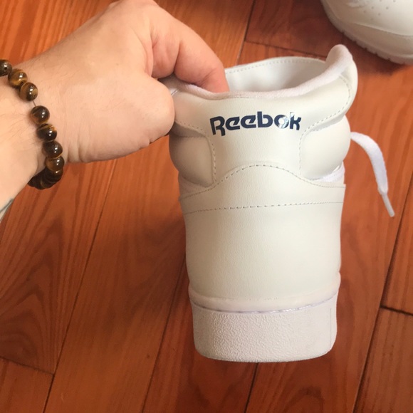 Reebok classic high tops - Picture 4 of 4